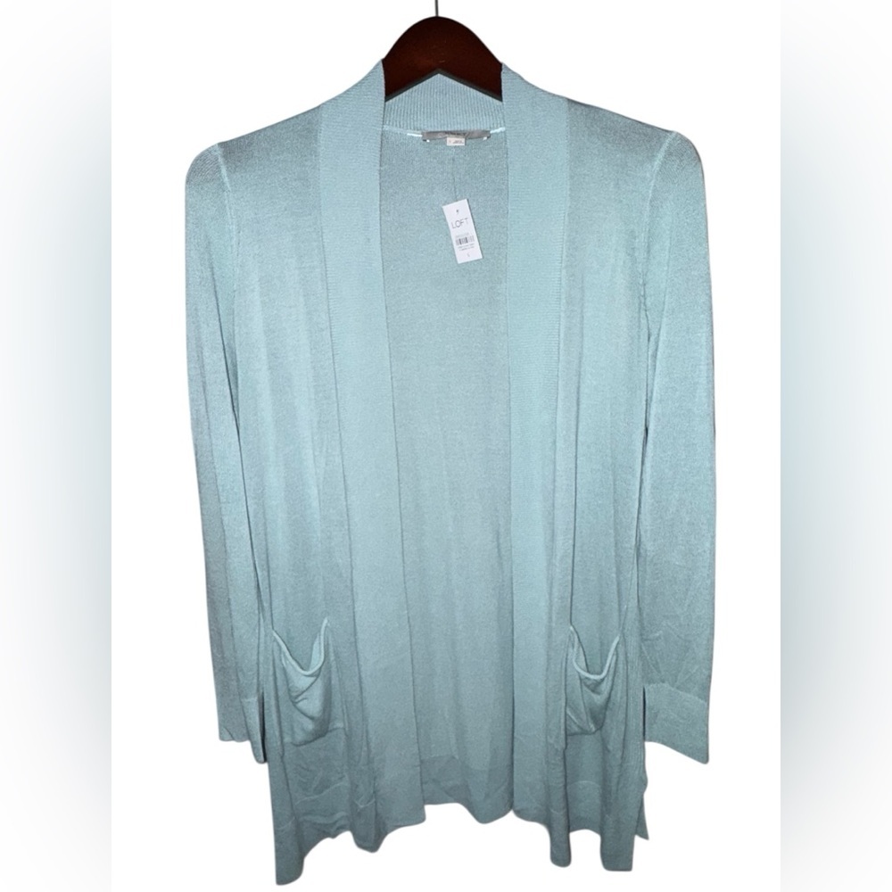🔥NWT LOFT Soft Blue Cardigan Sweater Size S Retails for 69!